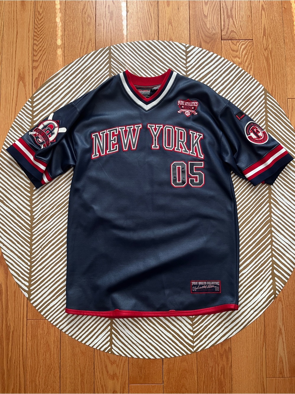 FUBU New York 05 Jersey (M)